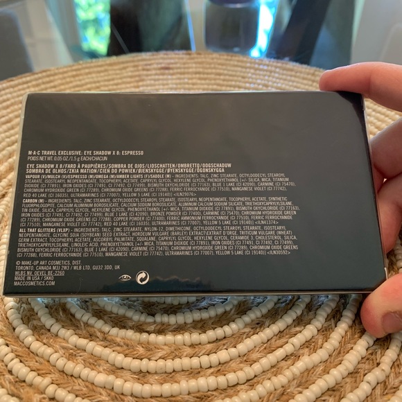 🌟LE🌟MAC Travel Exclusive Eyeshadow x 8- Espresso - Picture 14 of 16